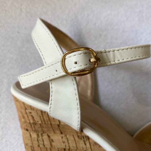 Lulu's White Cork Wedge 4" Ankle Strap Sandal.Casual Summer. Sz 7 - Picture 10 of 15